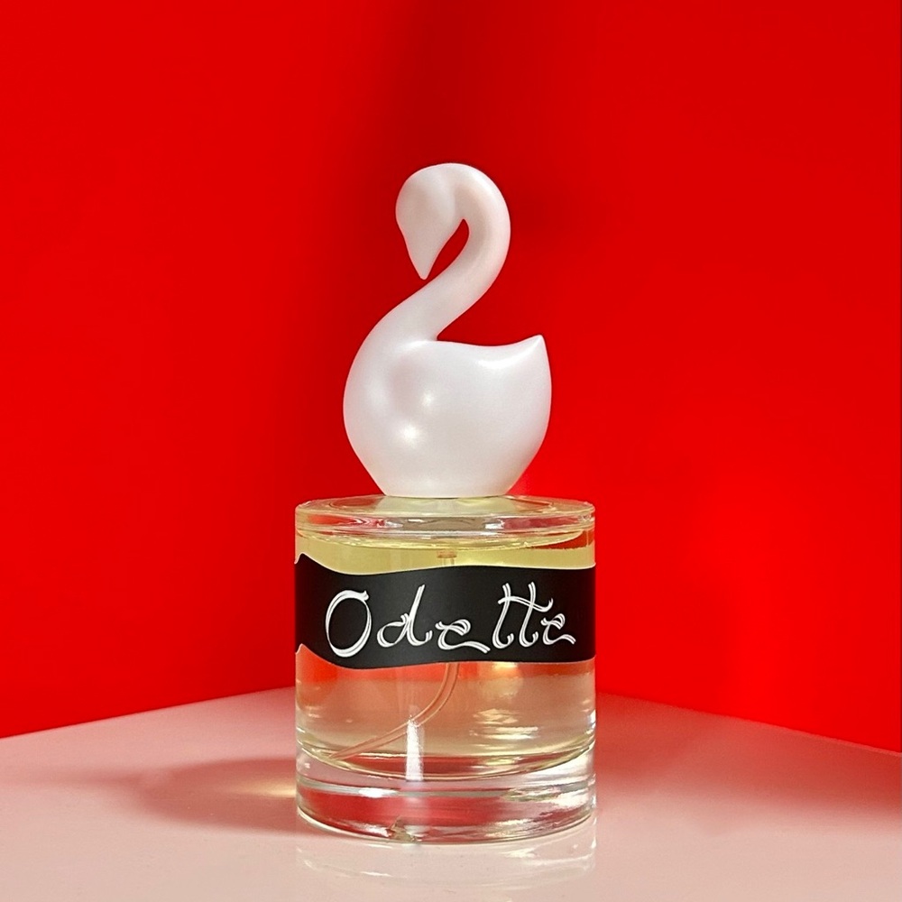 Odette Perfume with Swan Cap
